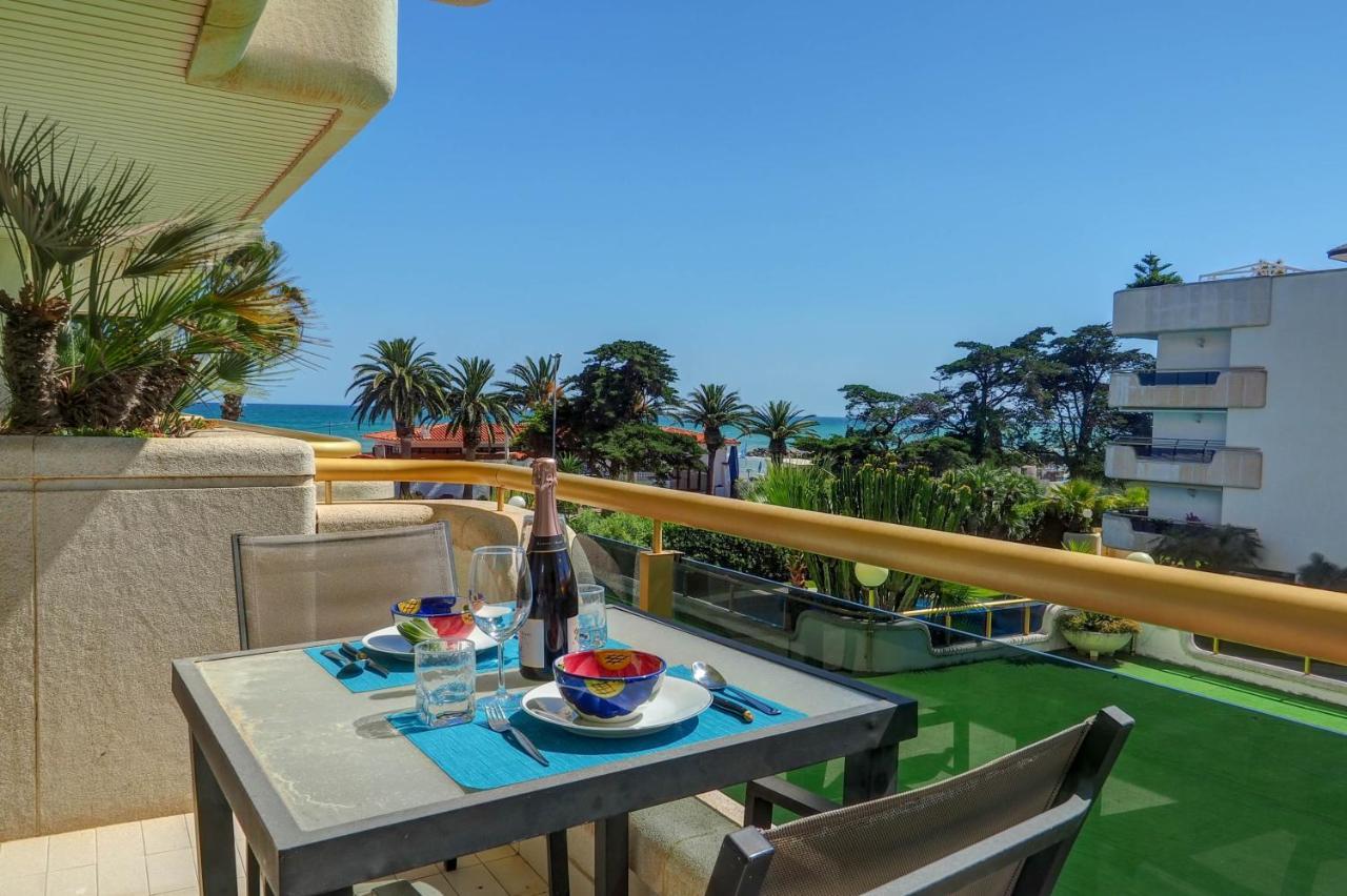 Mediterraneo Seaview Apartment By Hello Homes Sitges Exterior photo