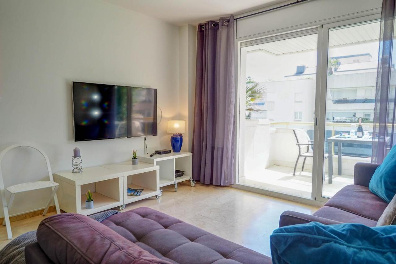 Mediterraneo Seaview Apartment By Hello Homes Sitges Exterior photo
