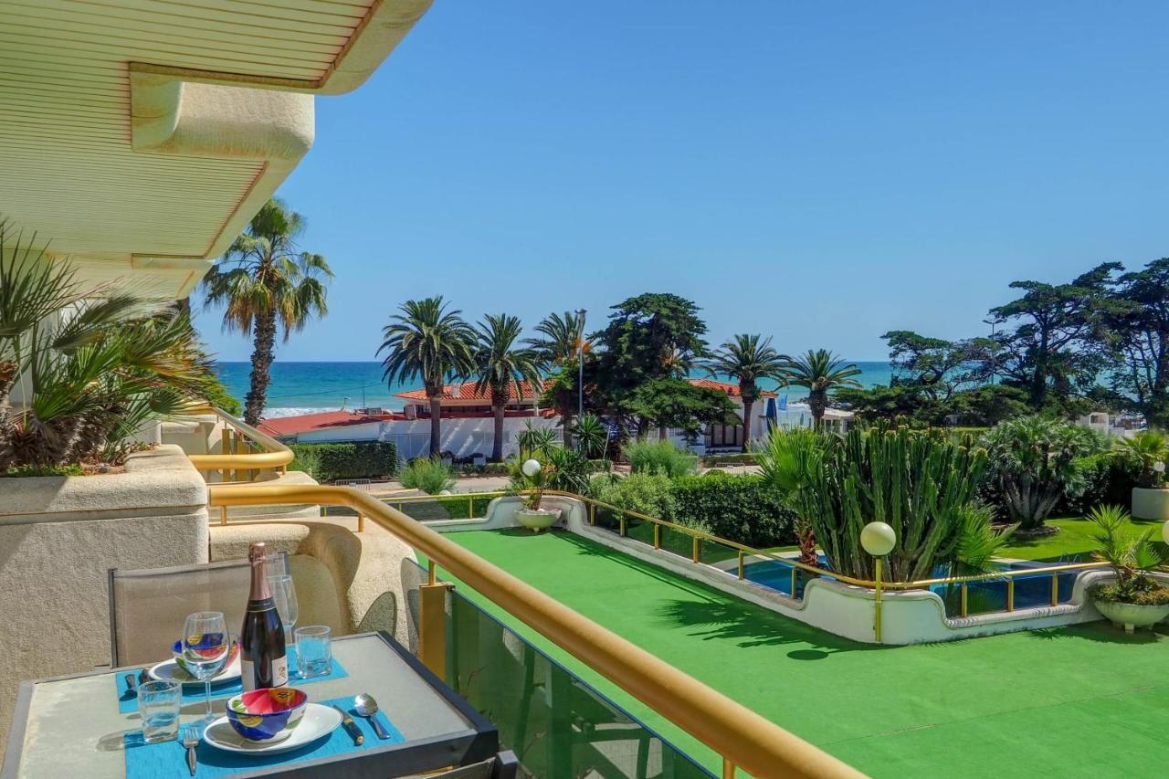 Mediterraneo Seaview Apartment By Hello Homes Sitges Exterior photo