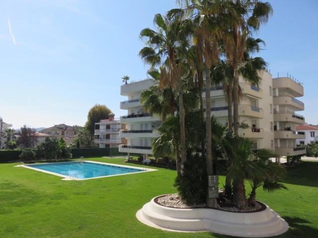 Mediterraneo Seaview Apartment By Hello Homes Sitges Exterior photo