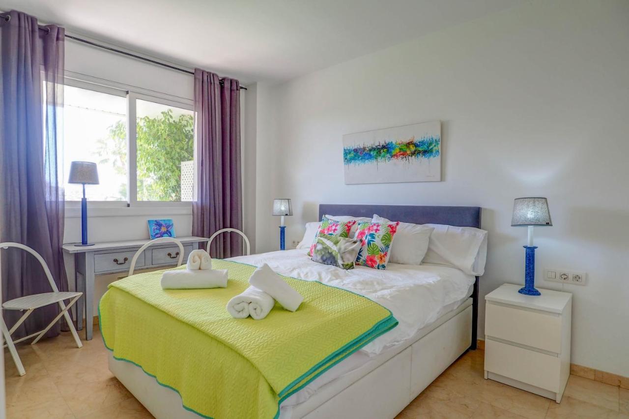 Mediterraneo Seaview Apartment By Hello Homes Sitges Exterior photo